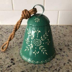 NWOT decorative outdoor cowbell
